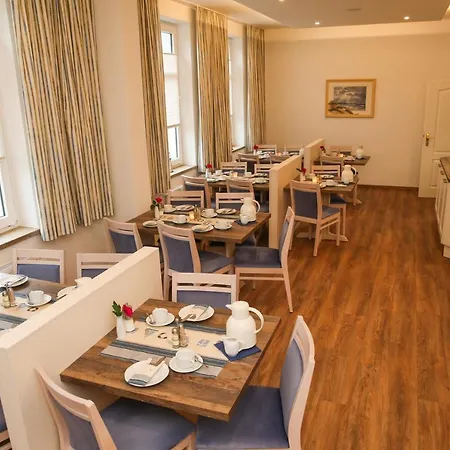 Esplanade Garni 3* Ostseebad Kühlungsborn