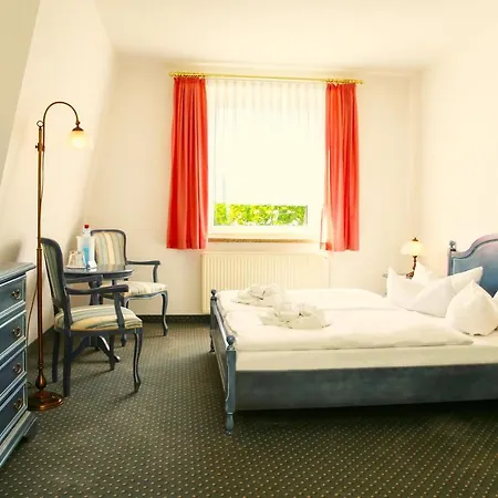 Esplanade Garni Hotel Ostseebad Kühlungsborn